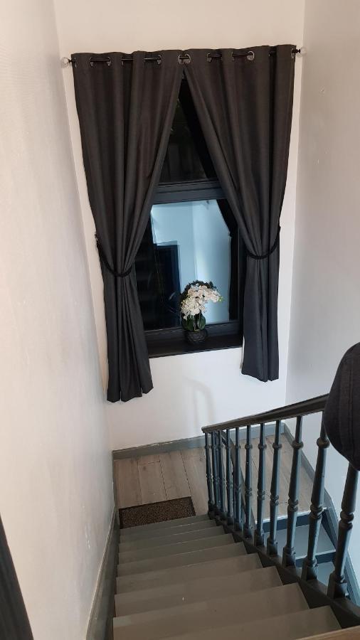 Apartament Le Petit Luxembourg Montignies-sur-Sambre Zewnętrze zdjęcie