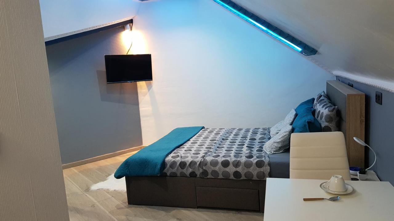 Apartament Le Petit Luxembourg Montignies-sur-Sambre Zewnętrze zdjęcie