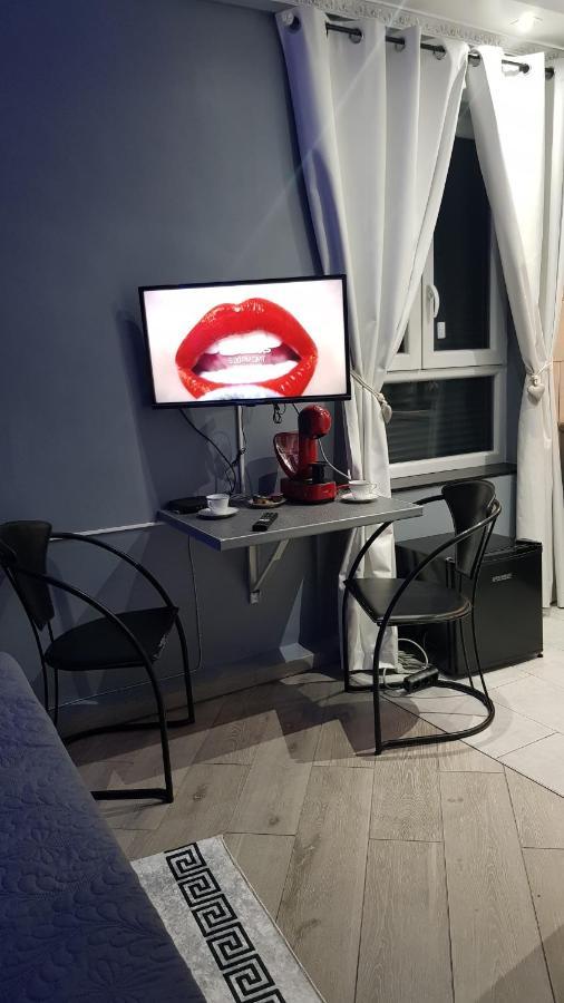 Apartament Le Petit Luxembourg Montignies-sur-Sambre Zewnętrze zdjęcie