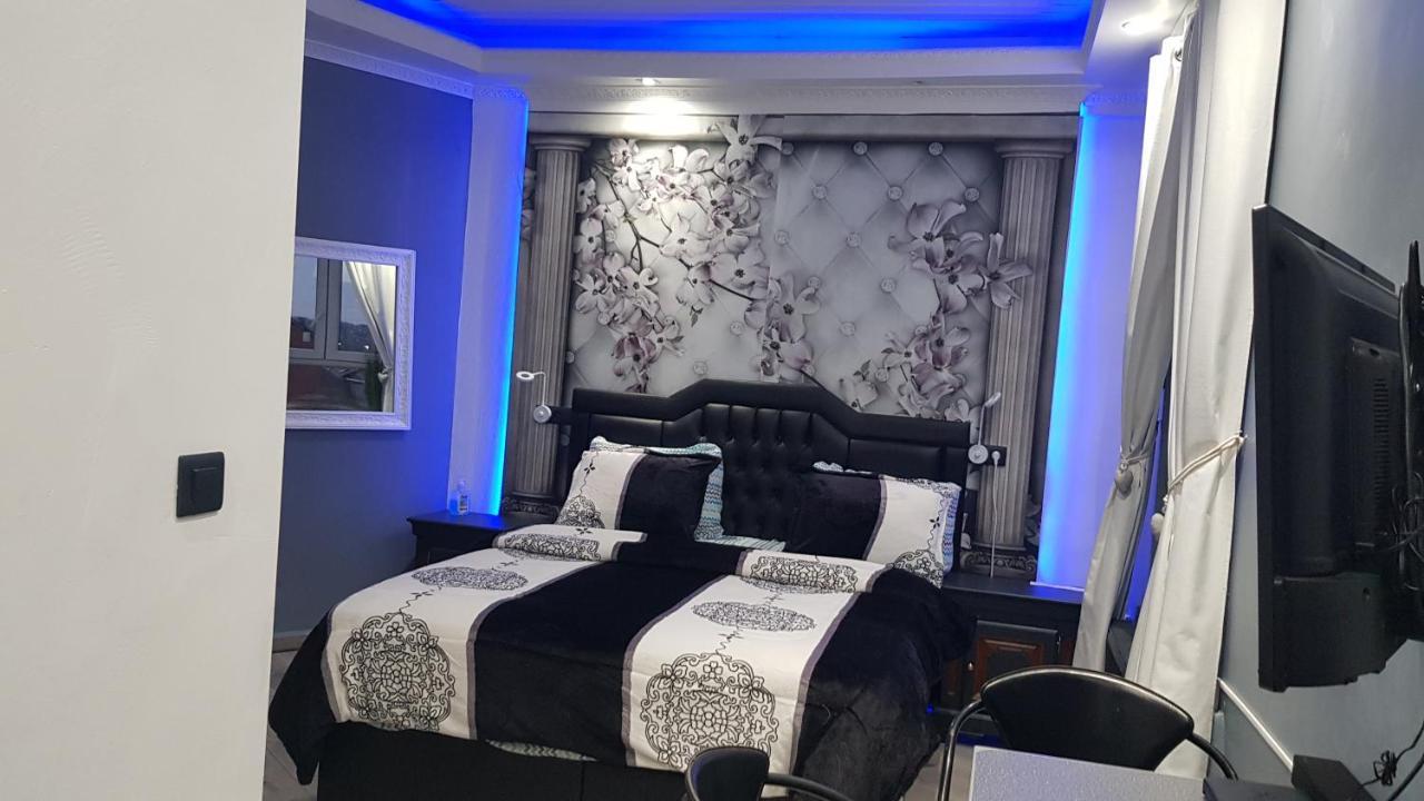 Apartament Le Petit Luxembourg Montignies-sur-Sambre Zewnętrze zdjęcie